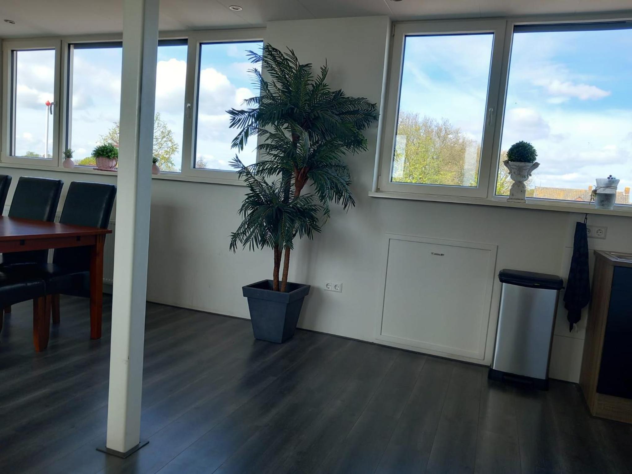 Penthouse centrum Krabbendijke