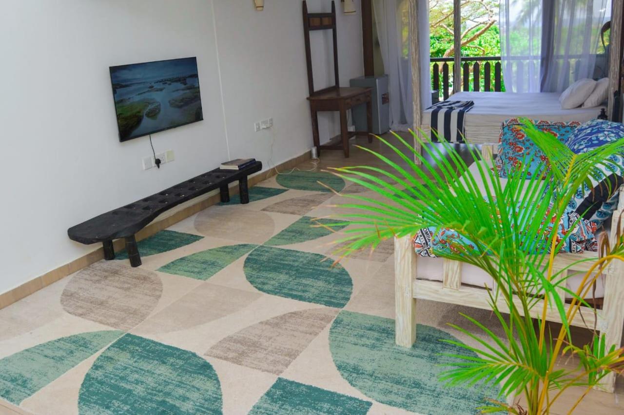 Mankala diani view 3