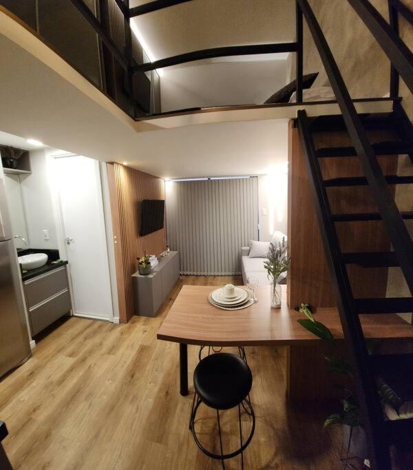 Maravilhoso Duplex com vista parque Barigui.