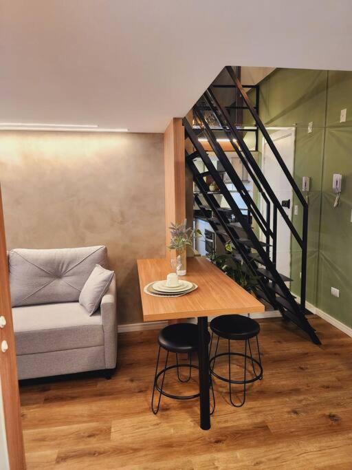 Maravilhoso Duplex com vista parque Barigui.