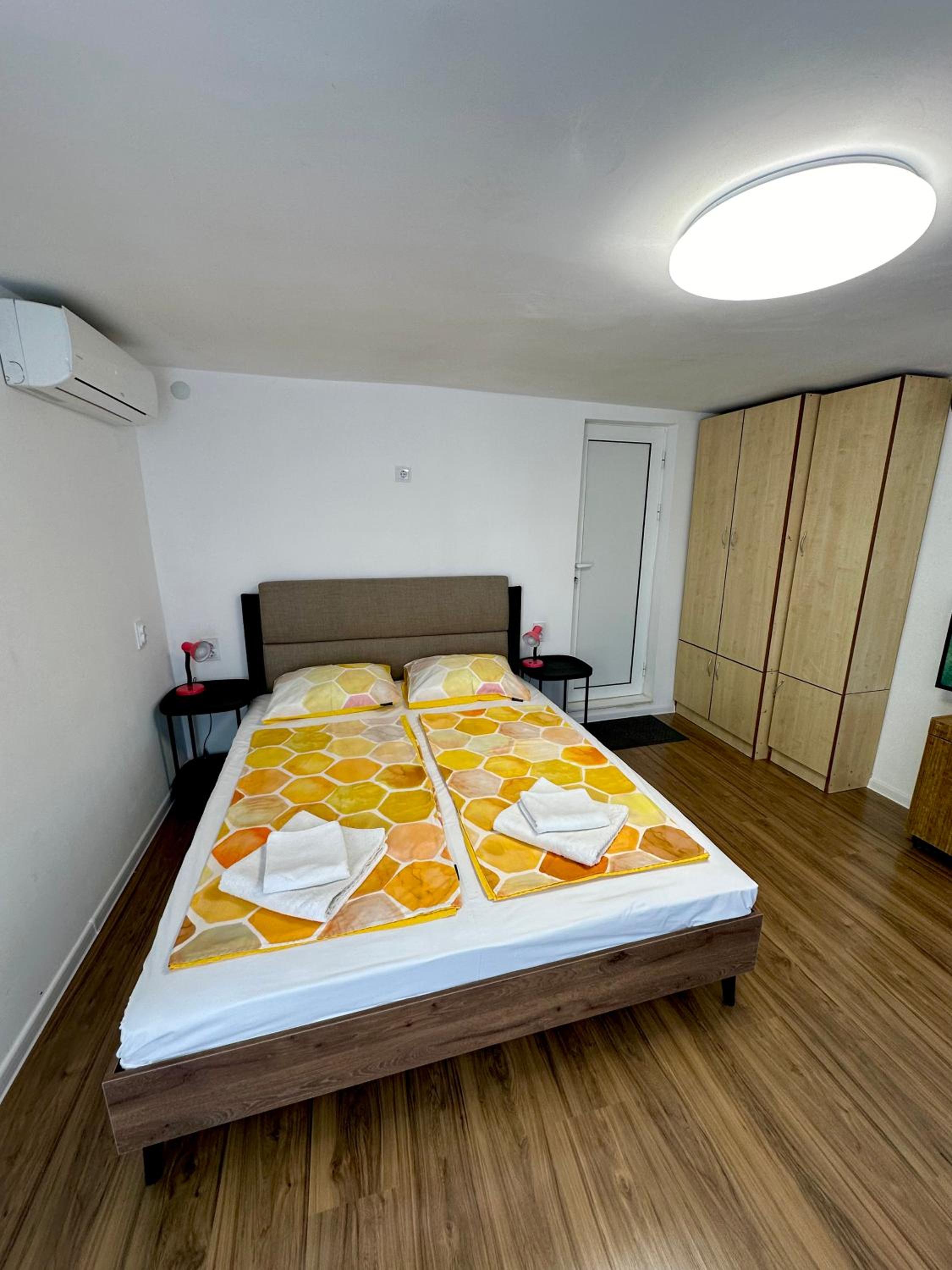Jackie House Varna