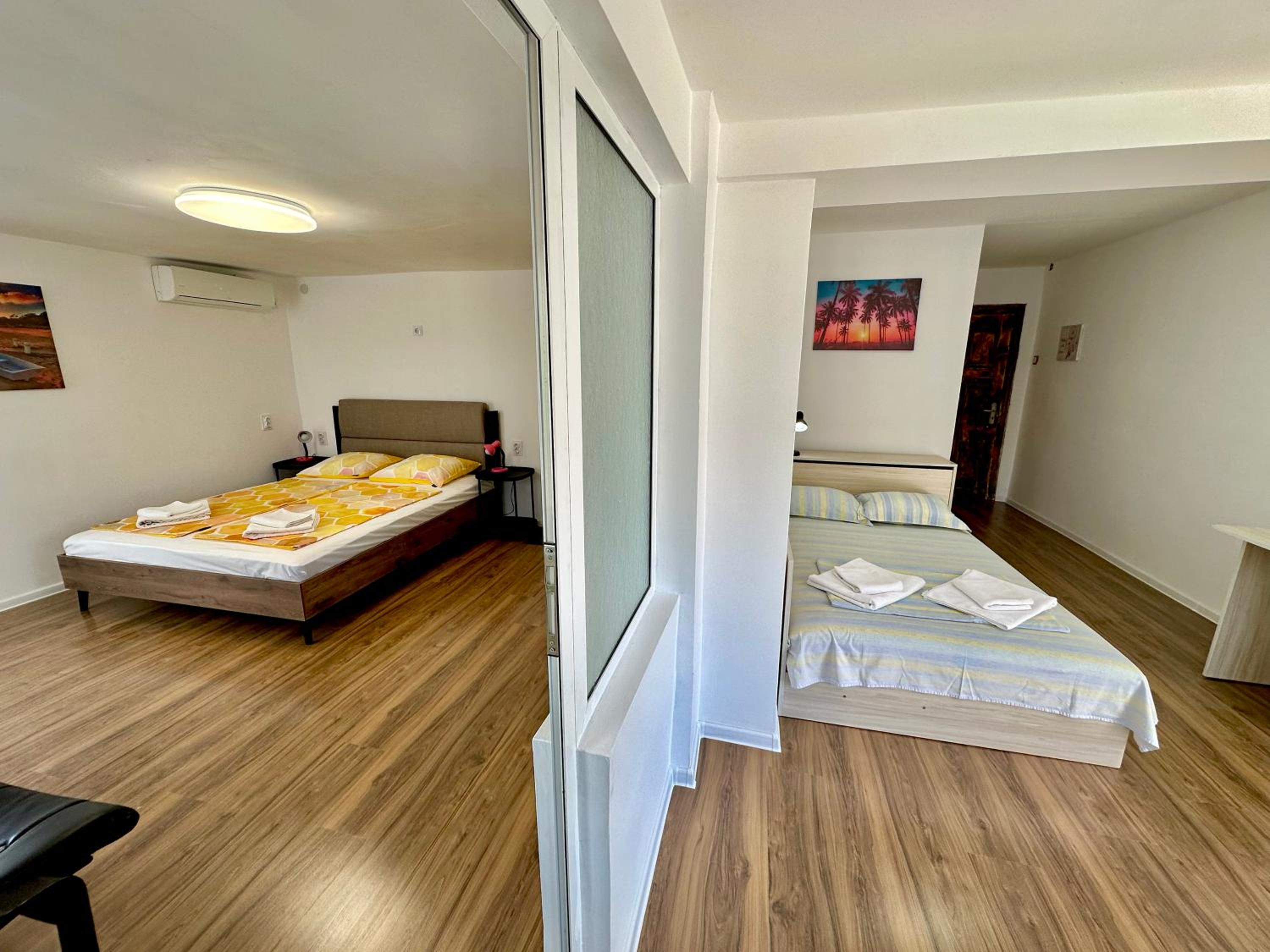 Jackie House Varna