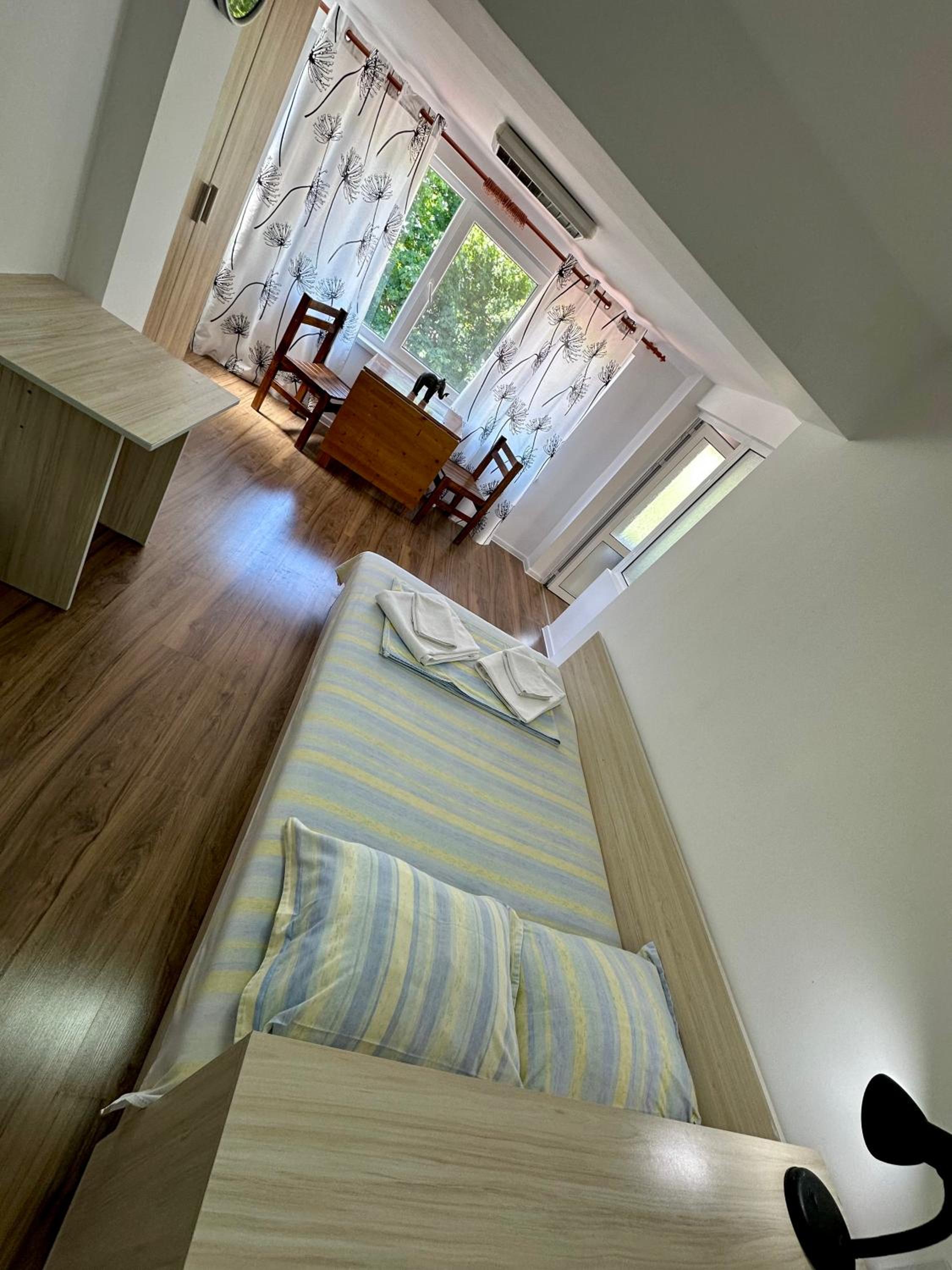 Jackie House Varna