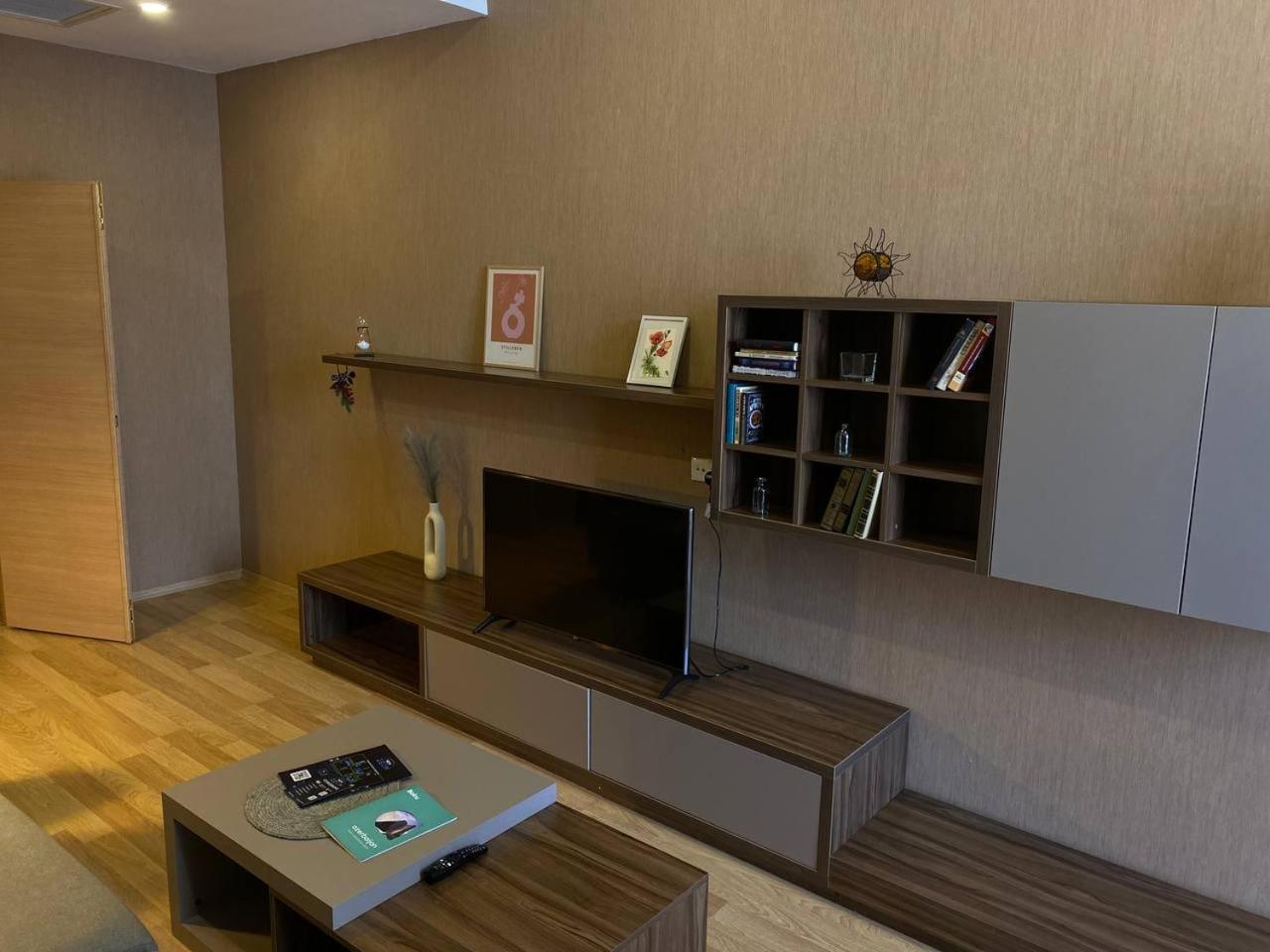 One bedroom Heydar Aliyev building 9-8