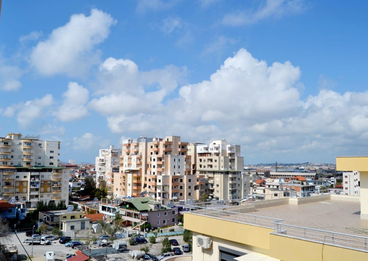 Terrace Apartment, see view, plazh - Durres