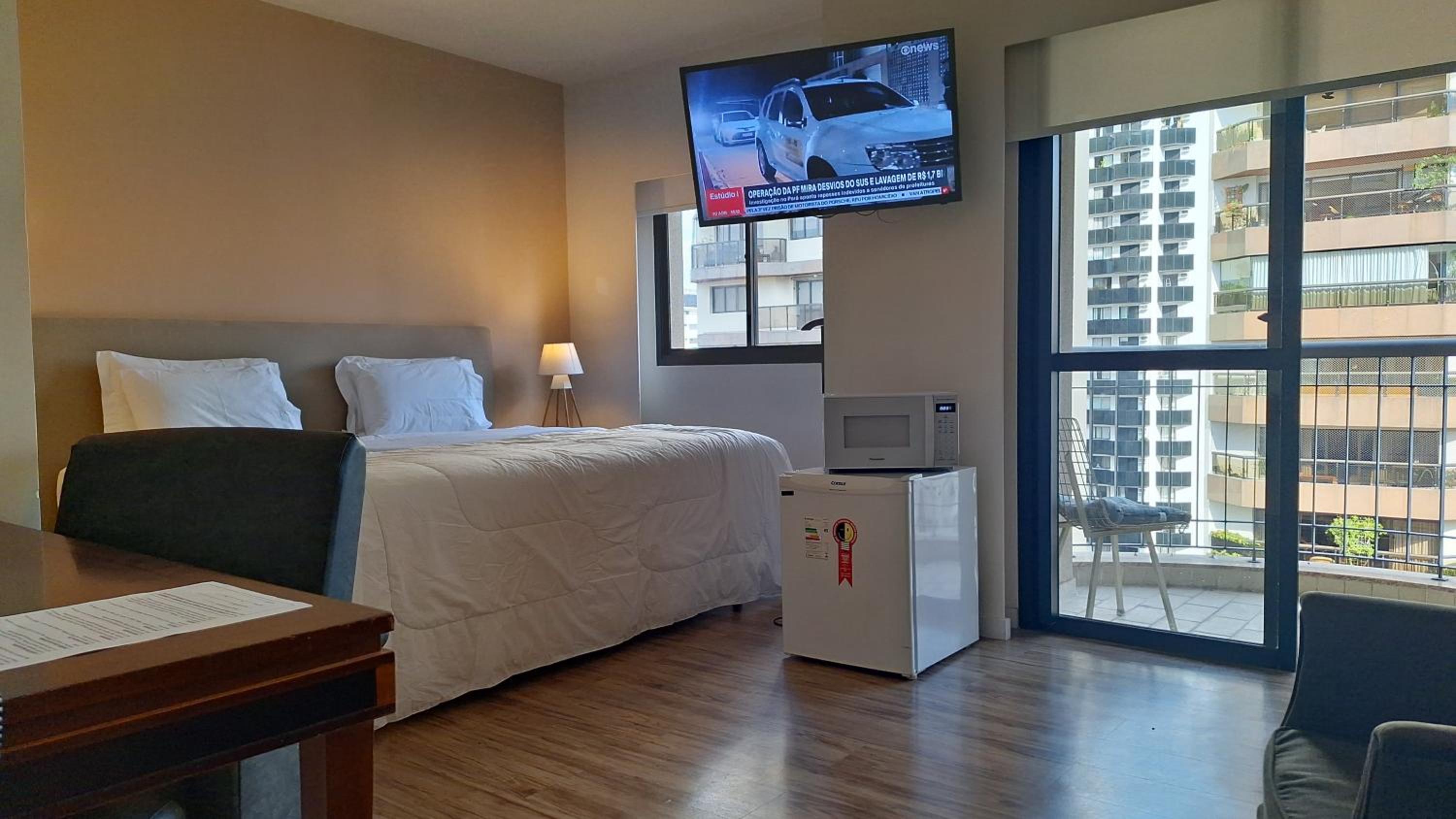 LUXUOSO HOTEL -ITAIM BIBI COM FARIA LIMA PISCINA AQUECIDA E SAUNA com MANOBRISTA