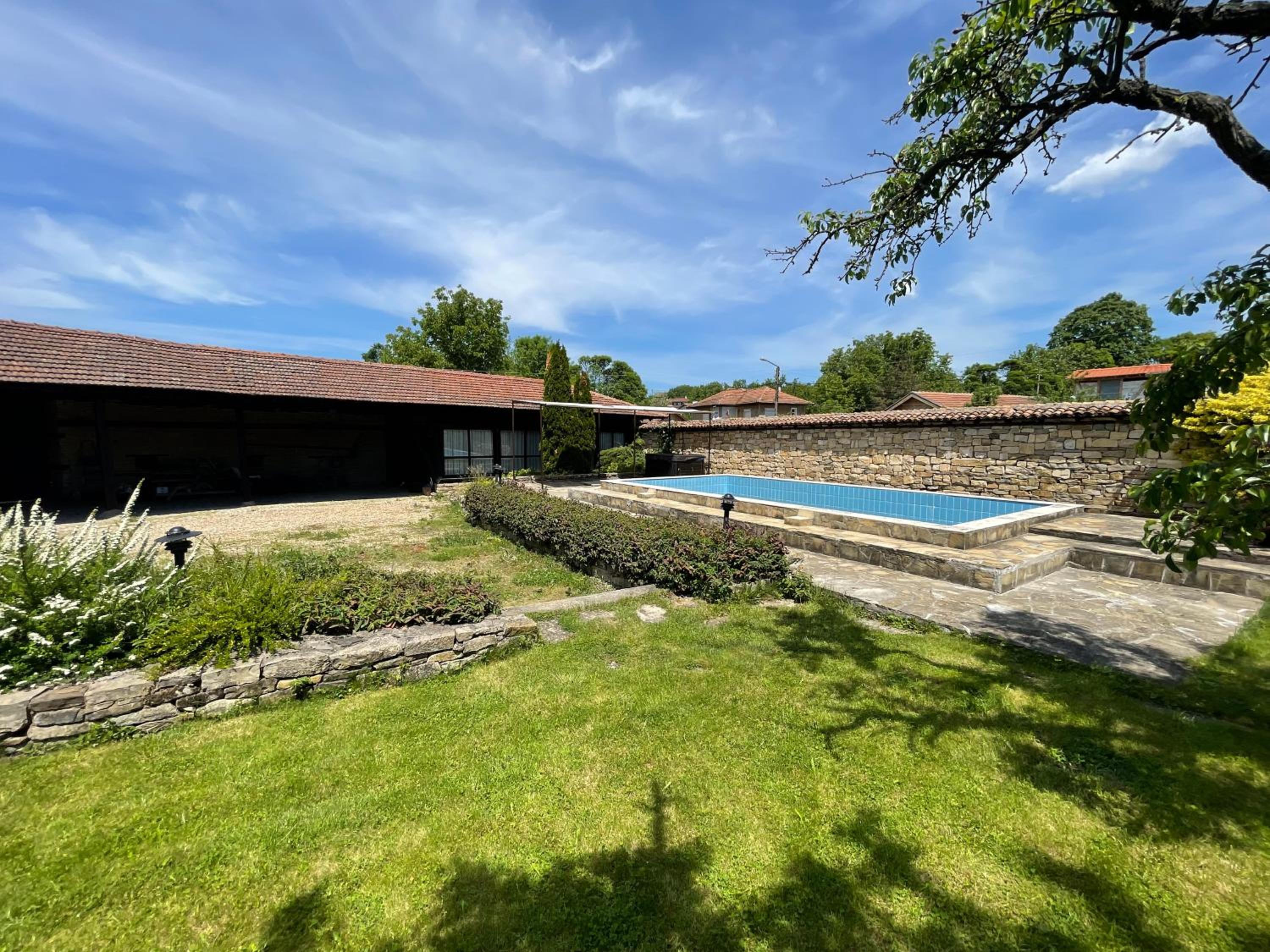 Sveti Georgi unique guest house