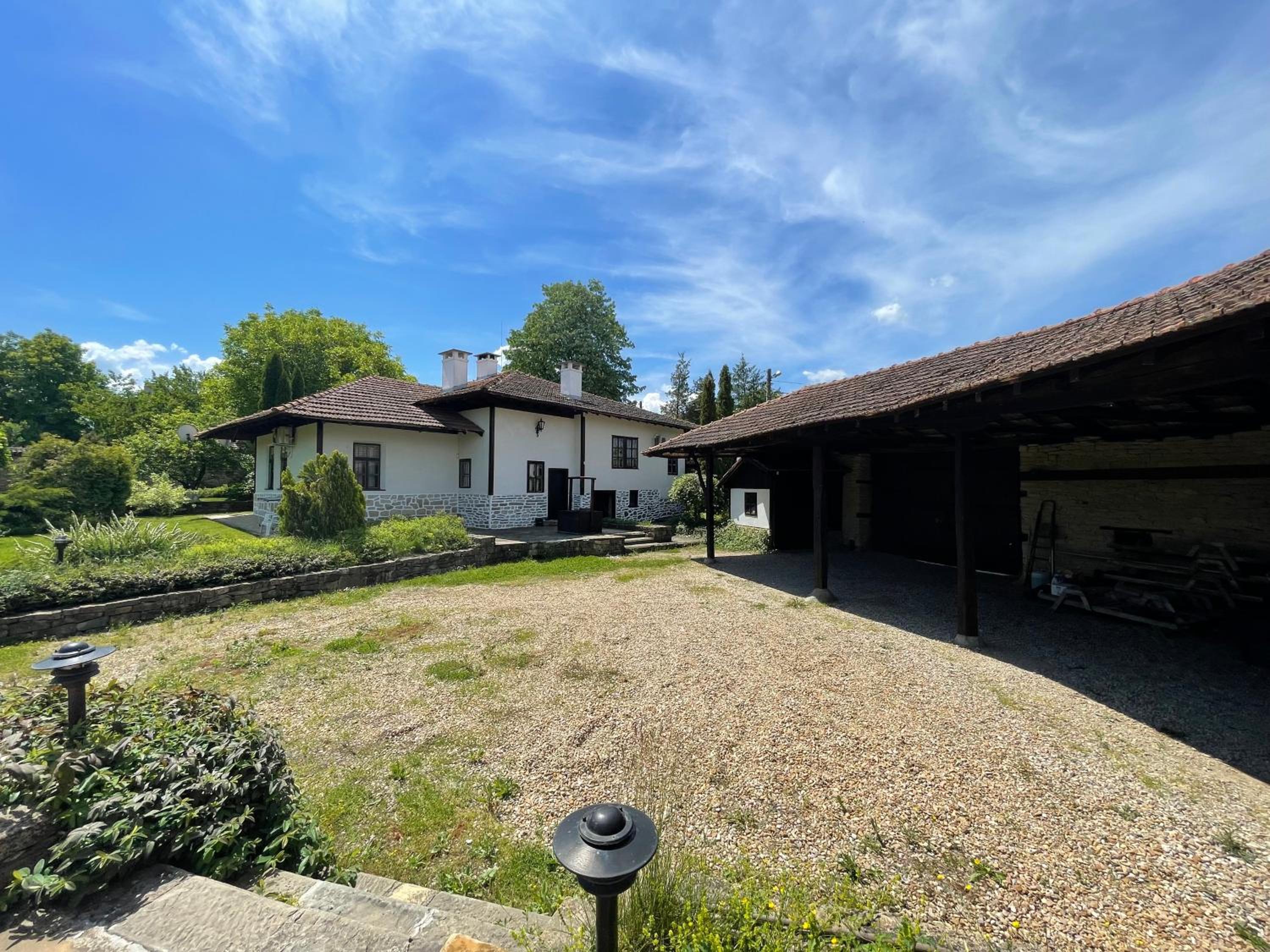 Sveti Georgi unique guest house