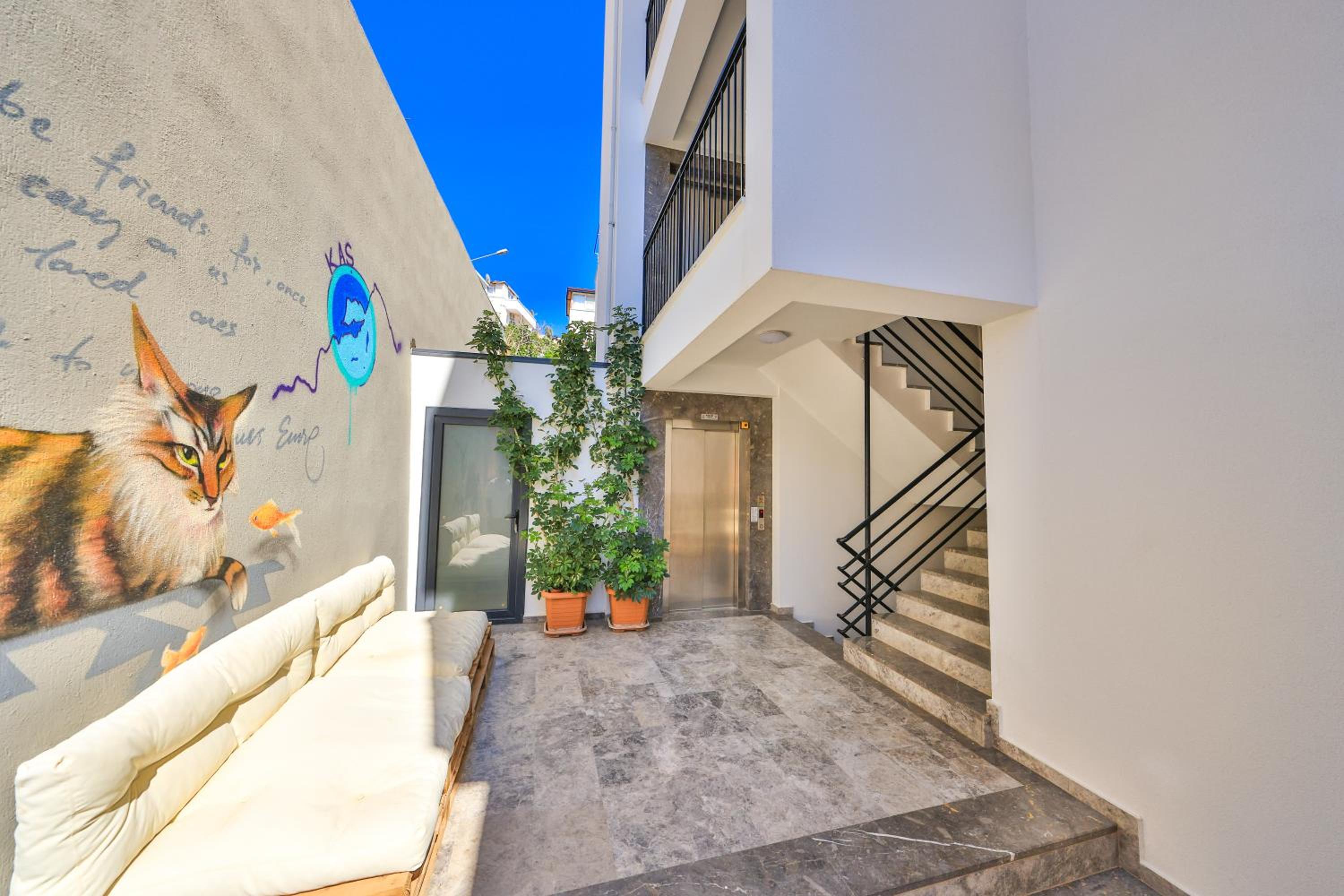 Sole Süitler - Image 52