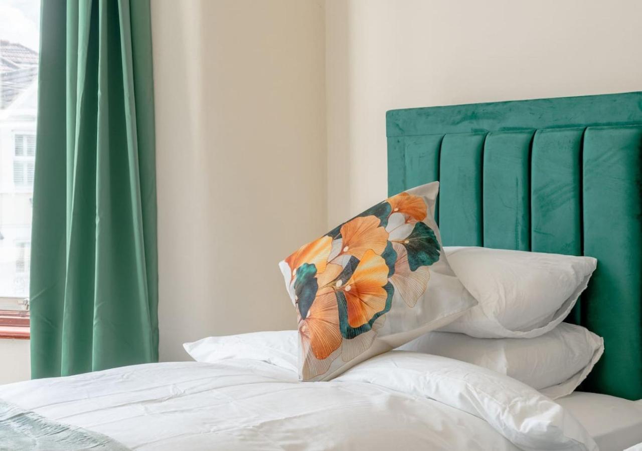Photo 41
