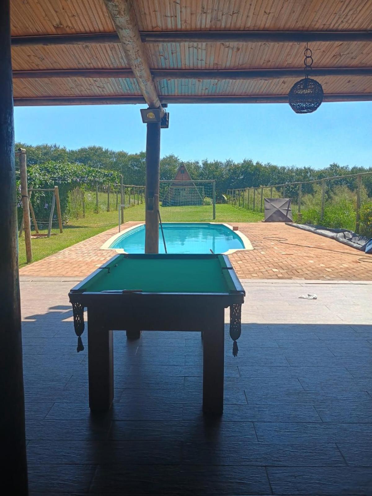 Casa de Campo / Sítio + Chalé Suíço + Área Festa + Piscina