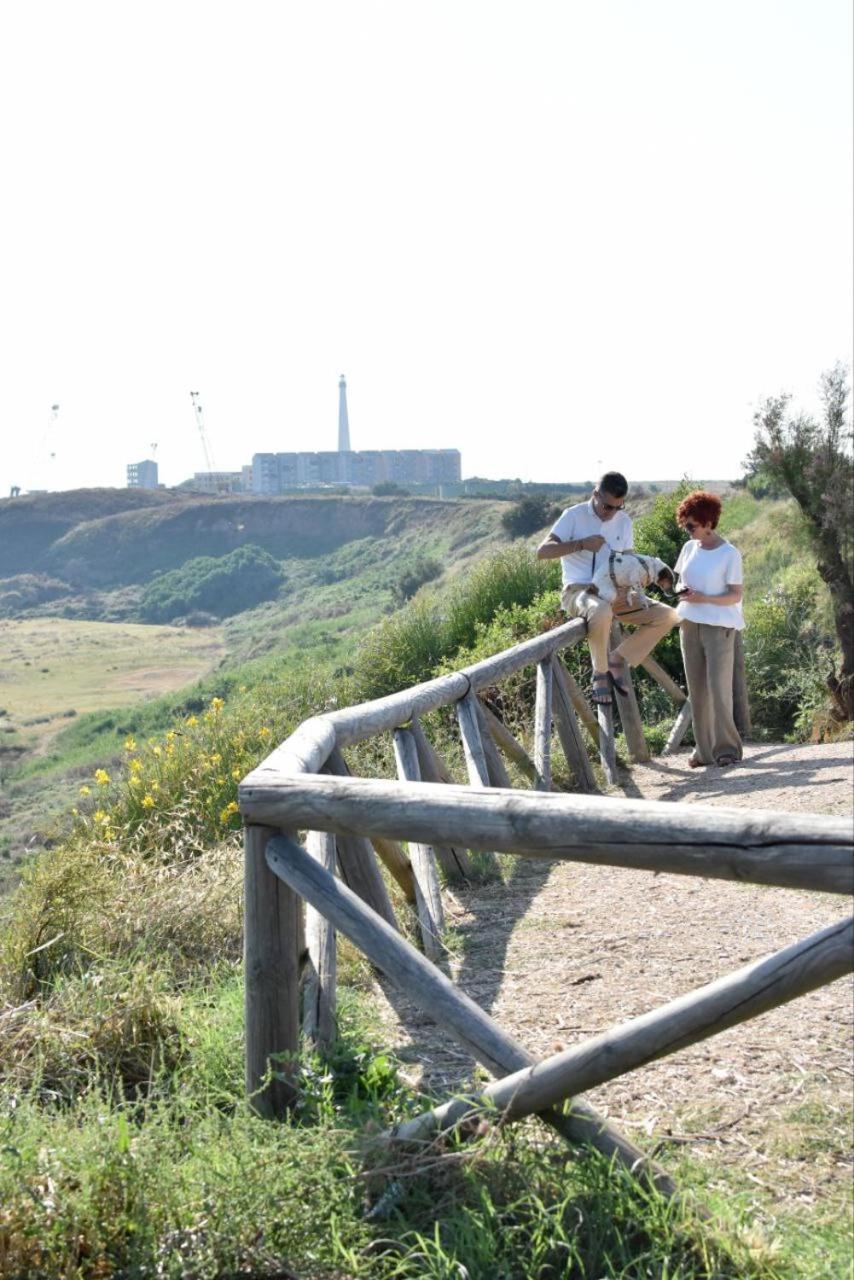 Punta Penna Seahouse