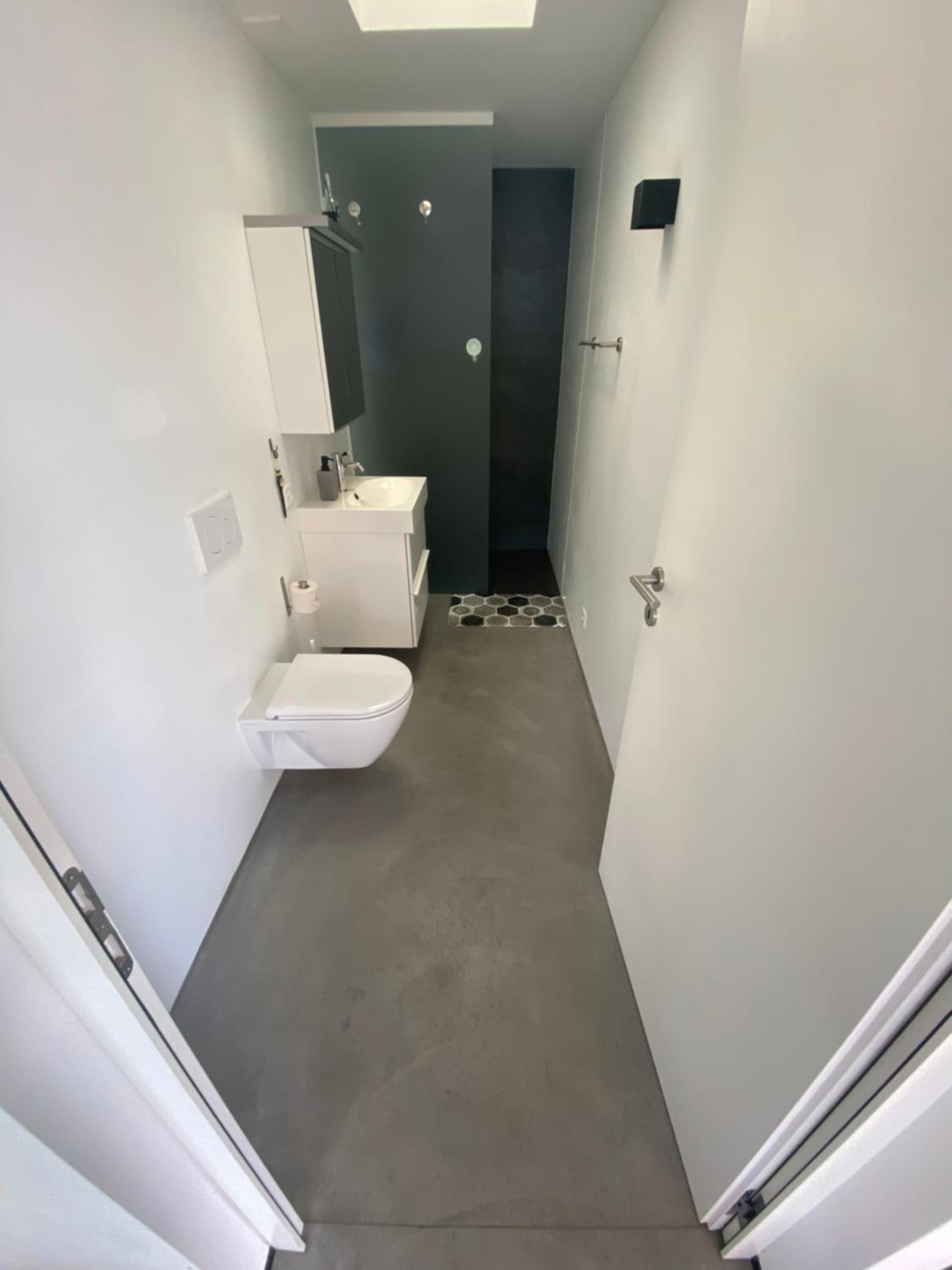 Appartamento con terrazza spaziosa vista lago Relax & Comfort