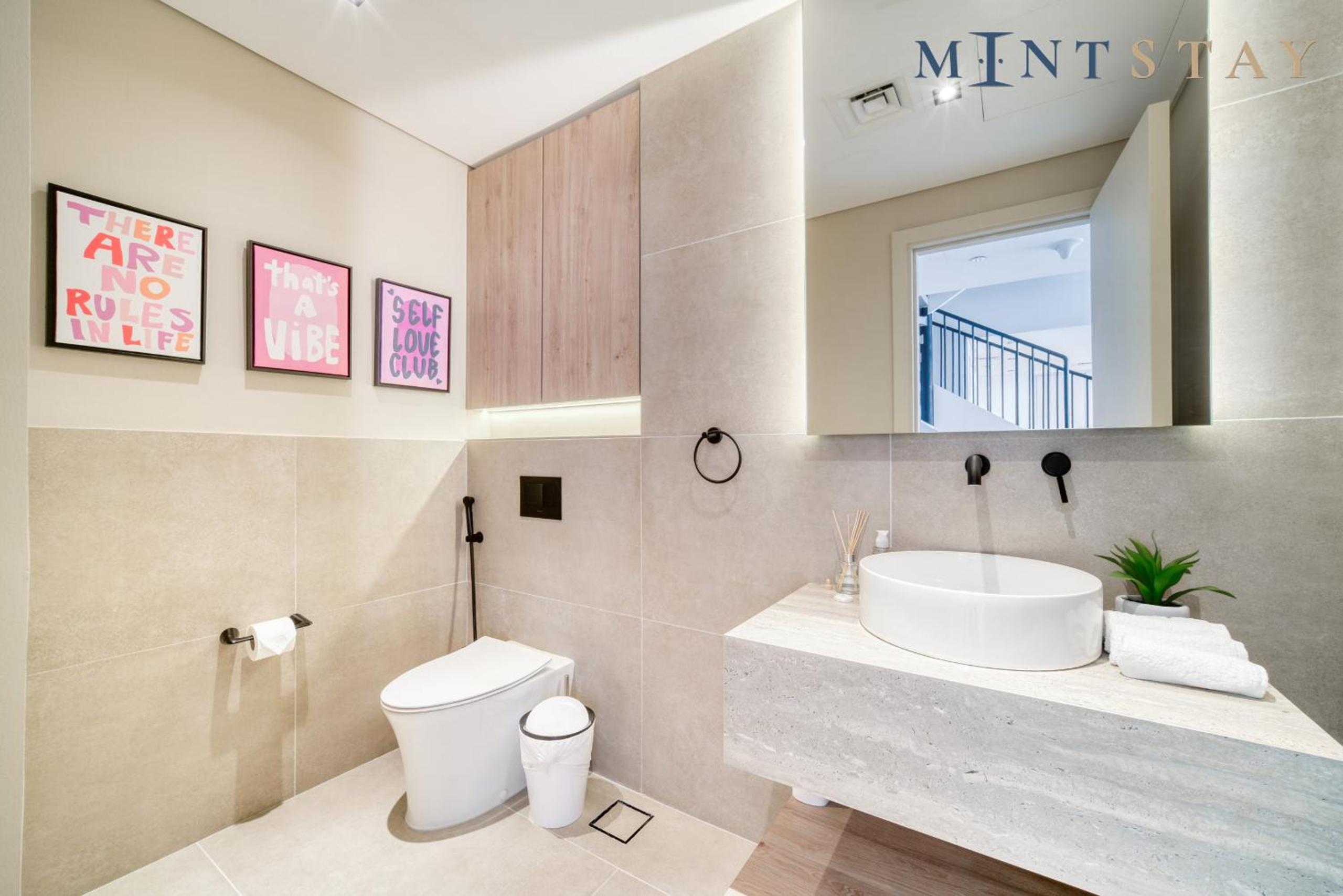Burj Daman, DIFC Dubai - Mint Stay