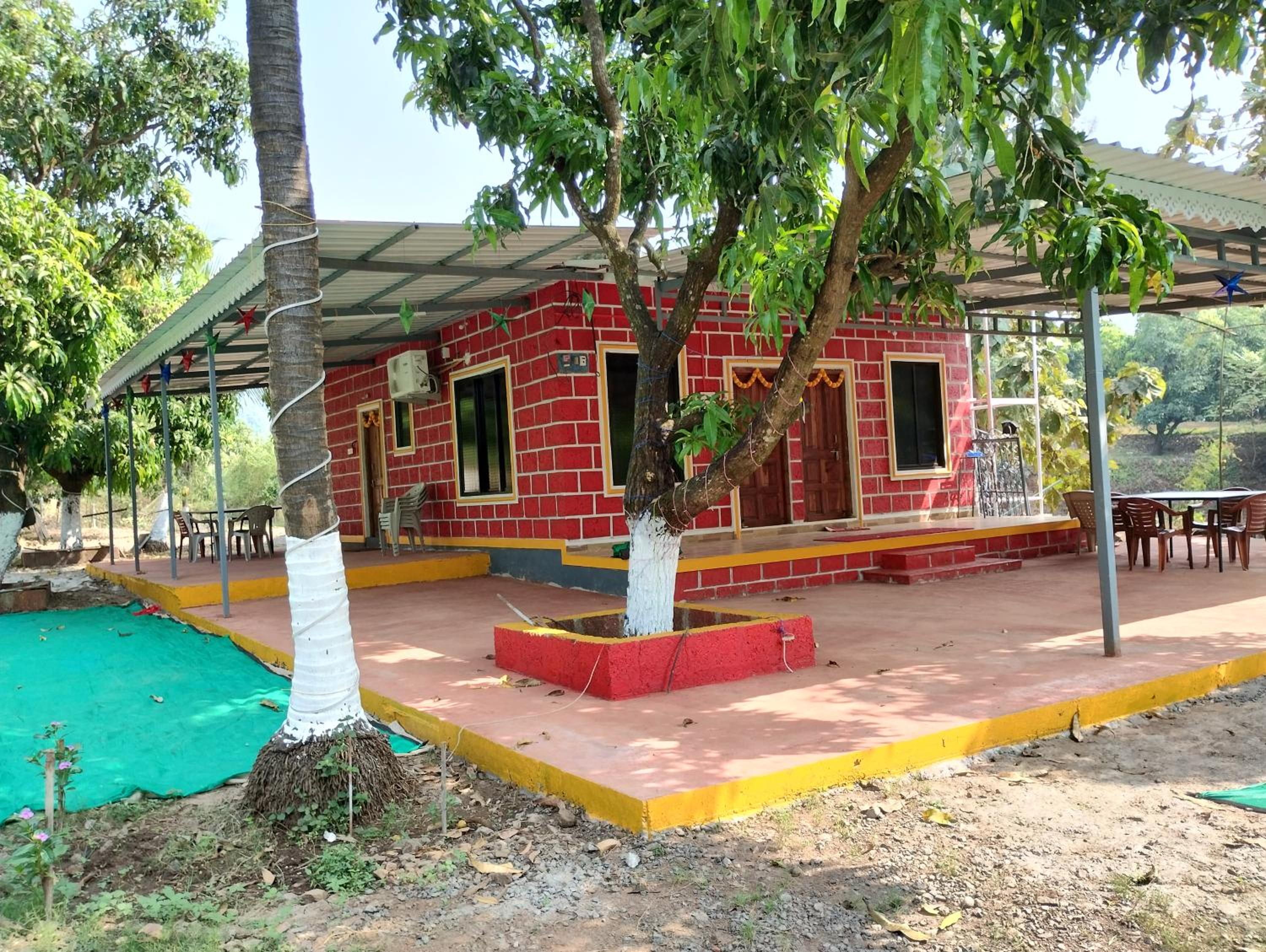 Raul Farmhouse