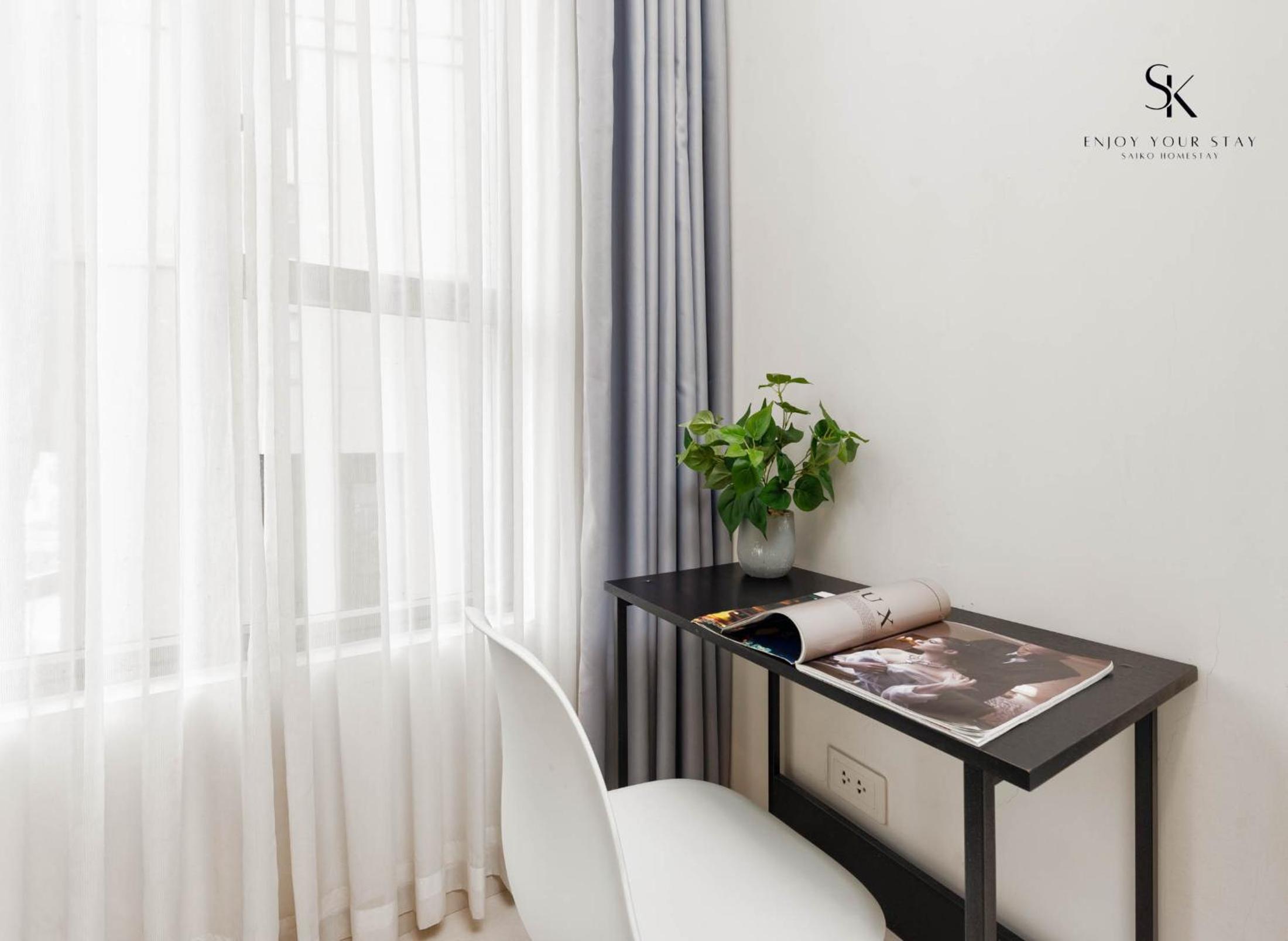 Bumble Apartment