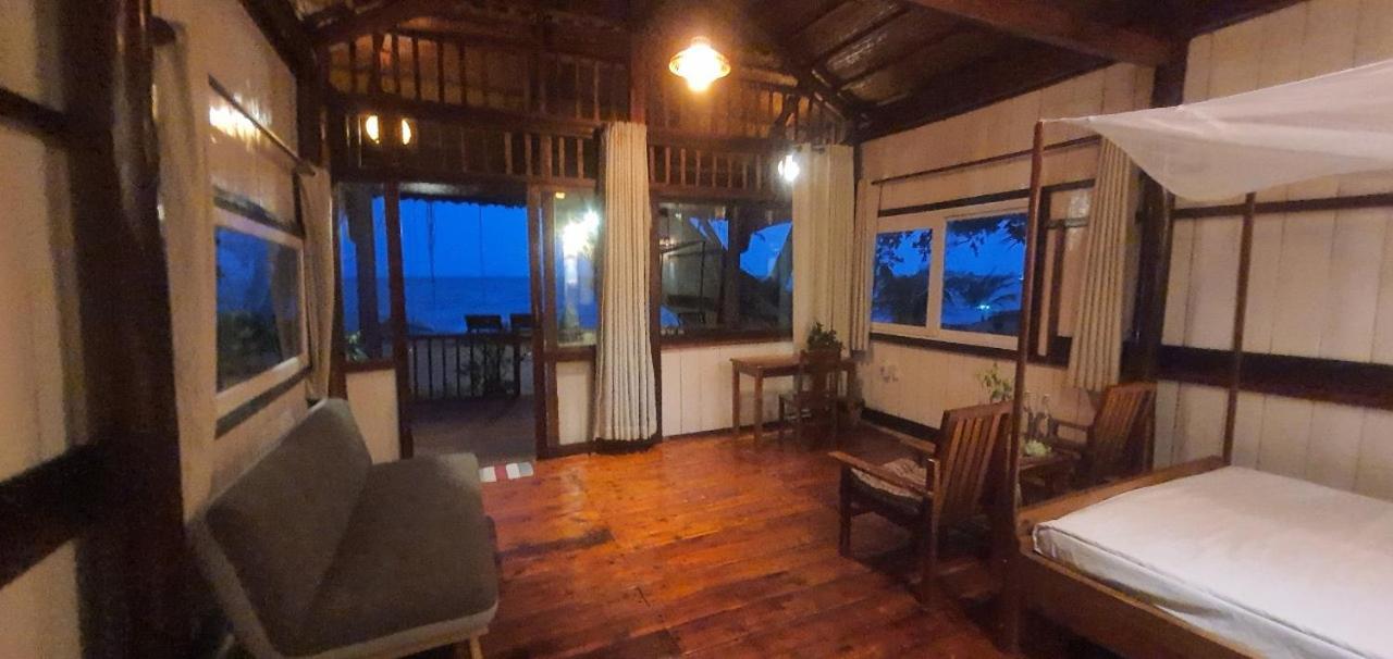 Bamboo Cottages