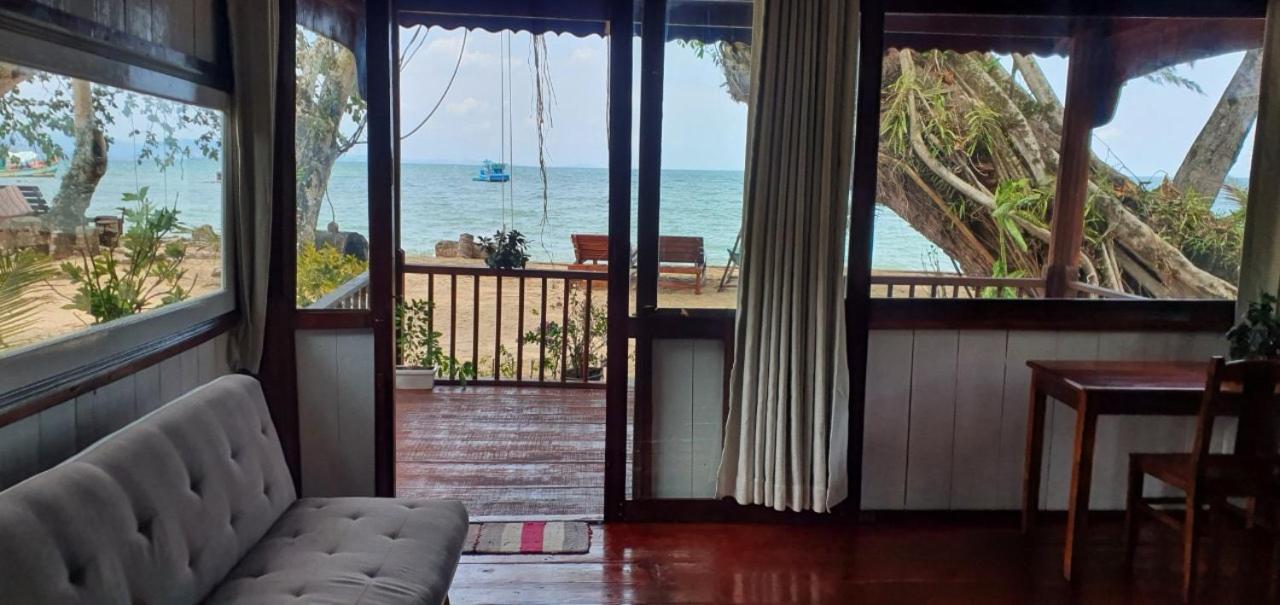 Bamboo Cottages