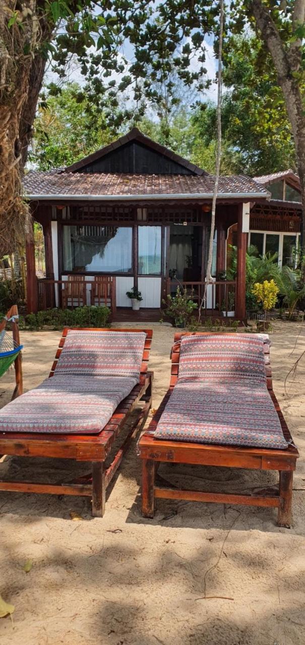 Bamboo Cottages