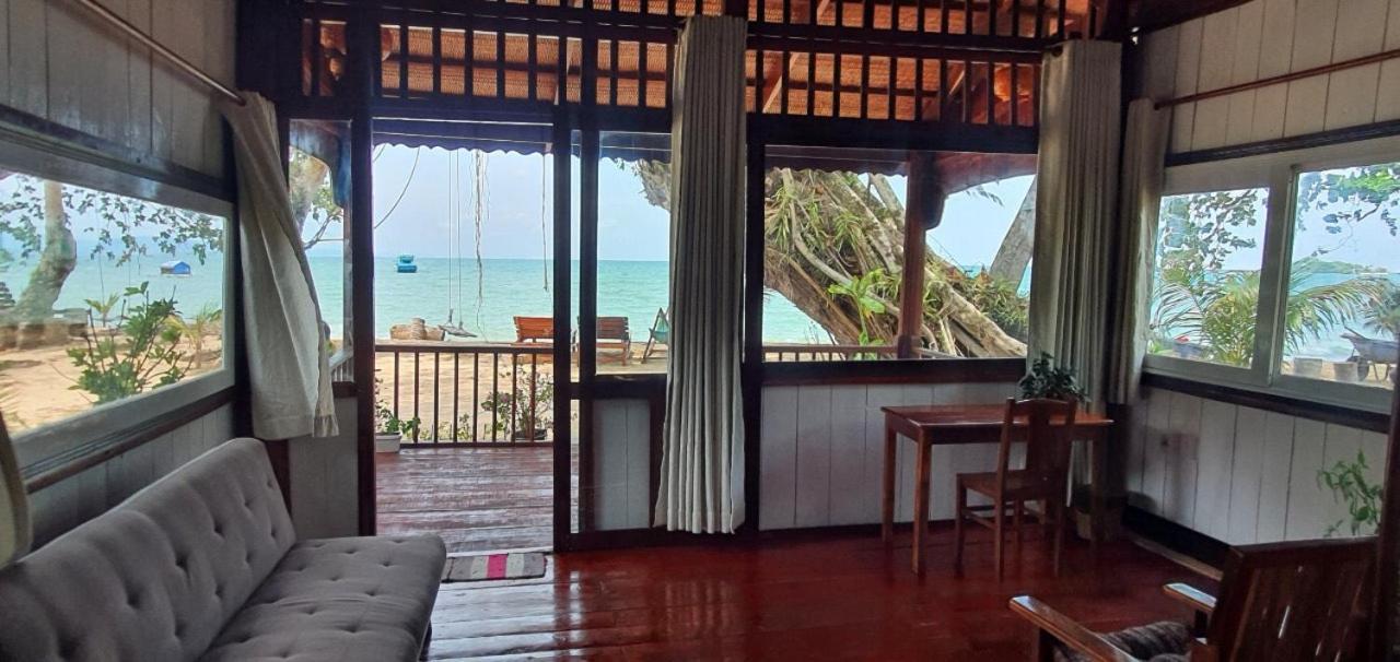 Bamboo Cottages