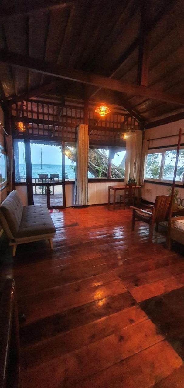 Bamboo Cottages
