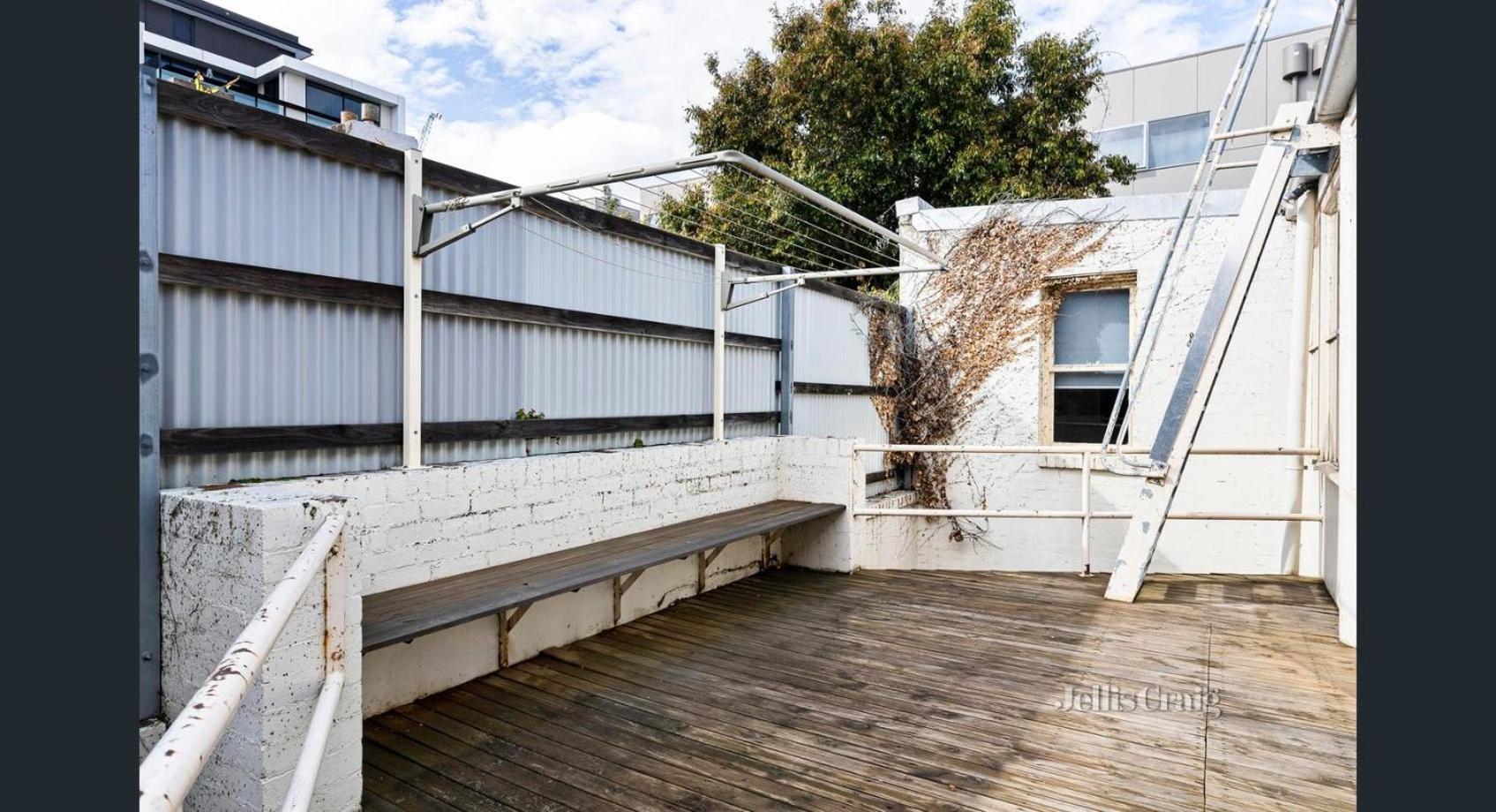 Ausis Accommodation Services collingwood 01