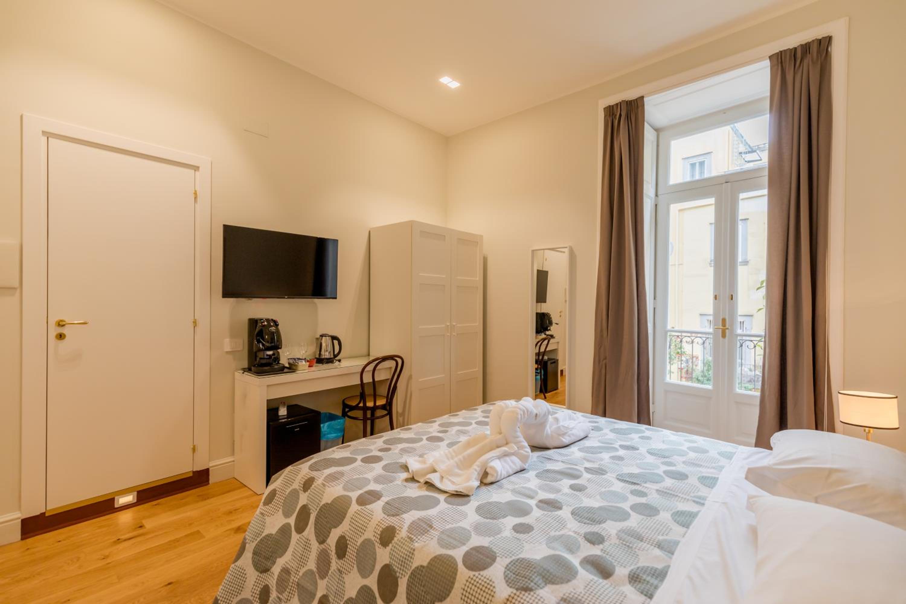 Piazza San Domenico Luxury Suites