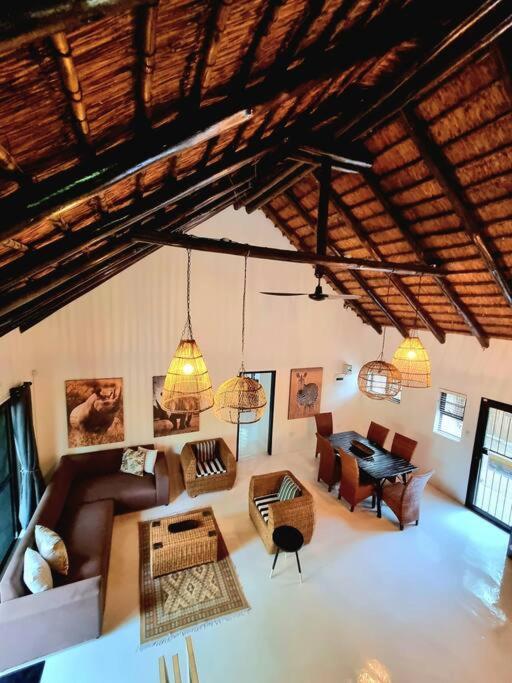 Luxury GuesthouseCo FarmHouse