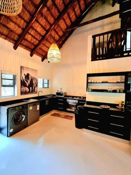 Luxury GuesthouseCo FarmHouse