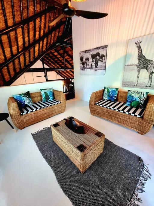Luxury GuesthouseCo FarmHouse
