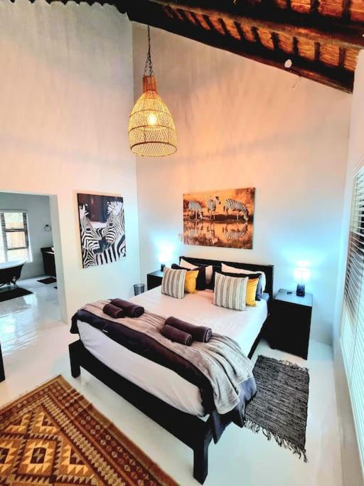 Luxury GuesthouseCo FarmHouse