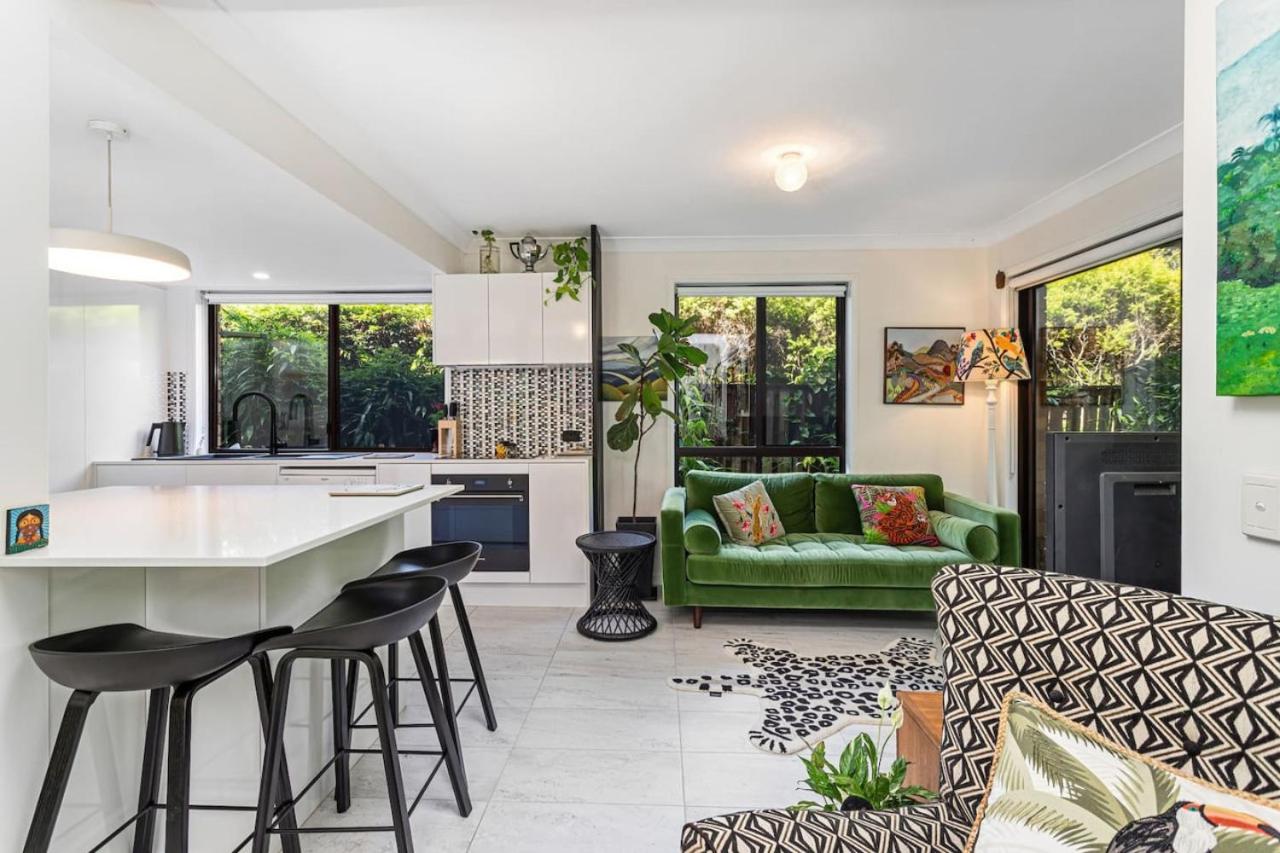 Riverfront Oasis in Elanora