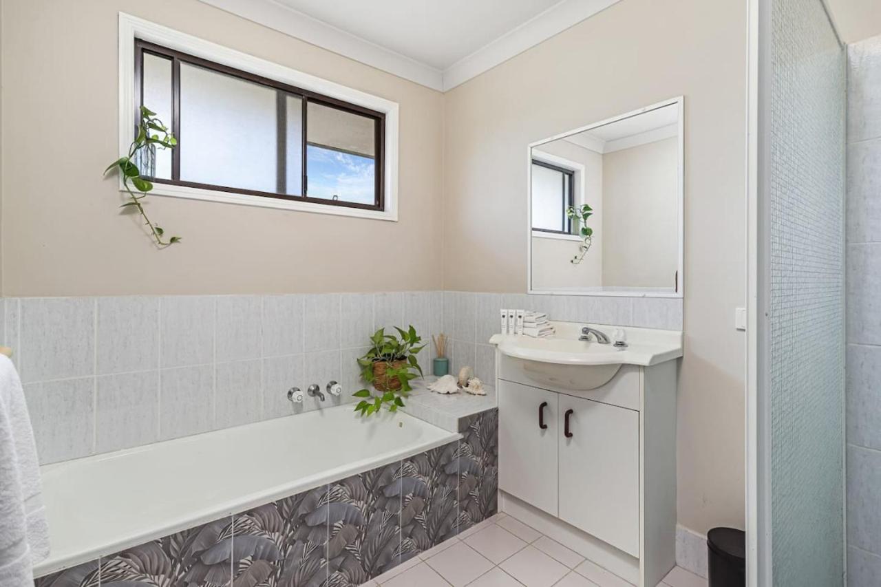 Riverfront Oasis in Elanora