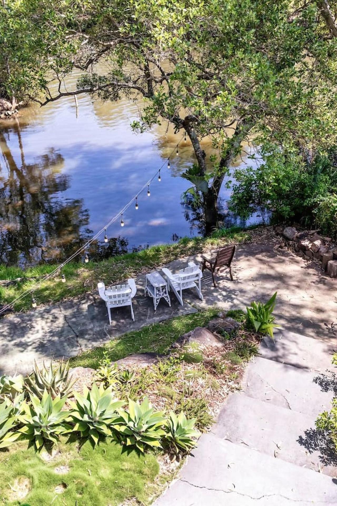 Riverfront Oasis in Elanora