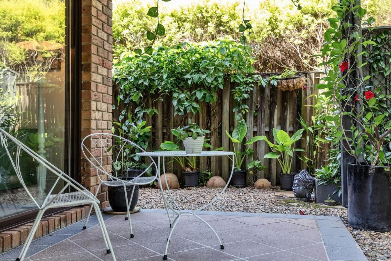 Riverfront Oasis in Elanora