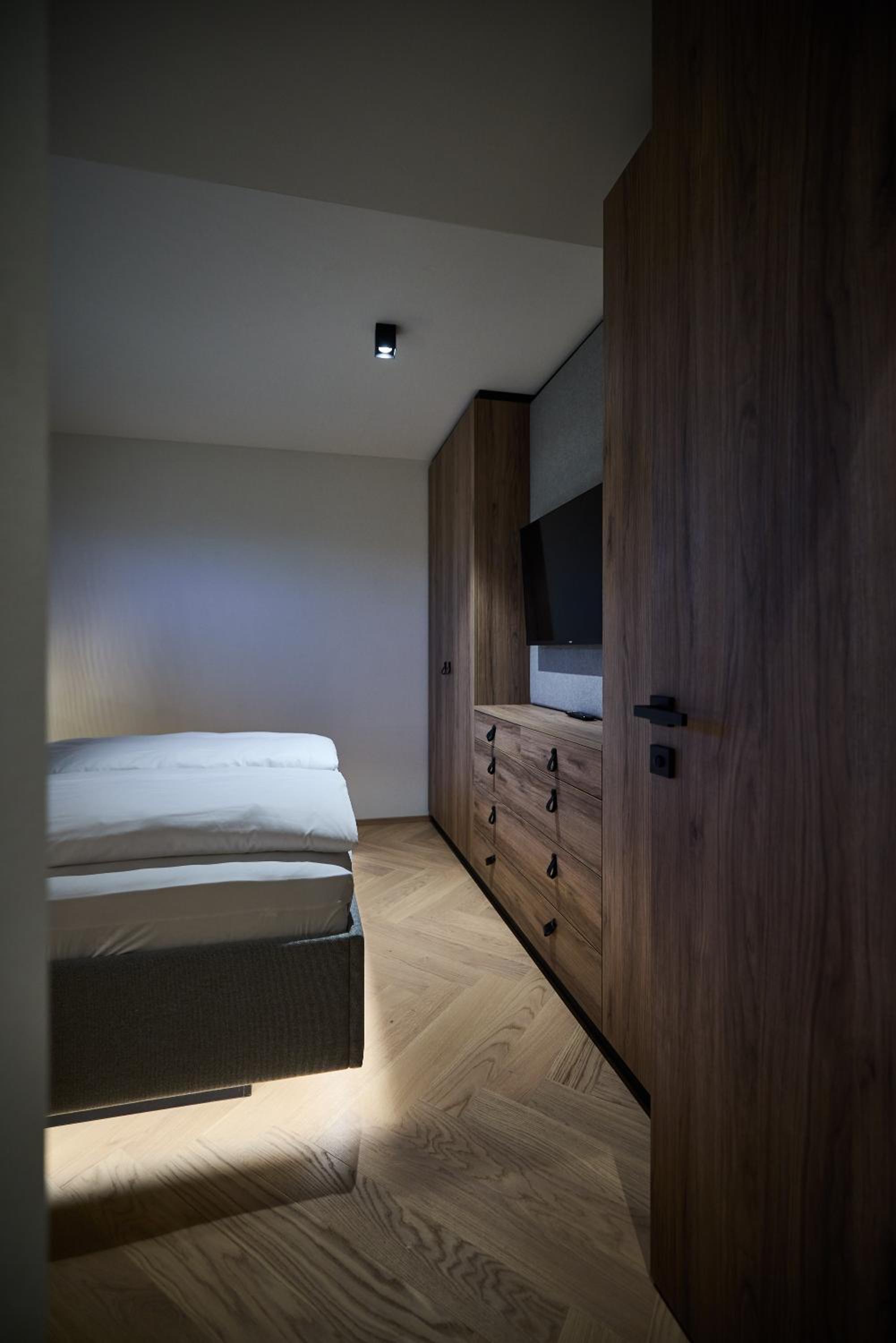 Gerl Homes - adults only apartments