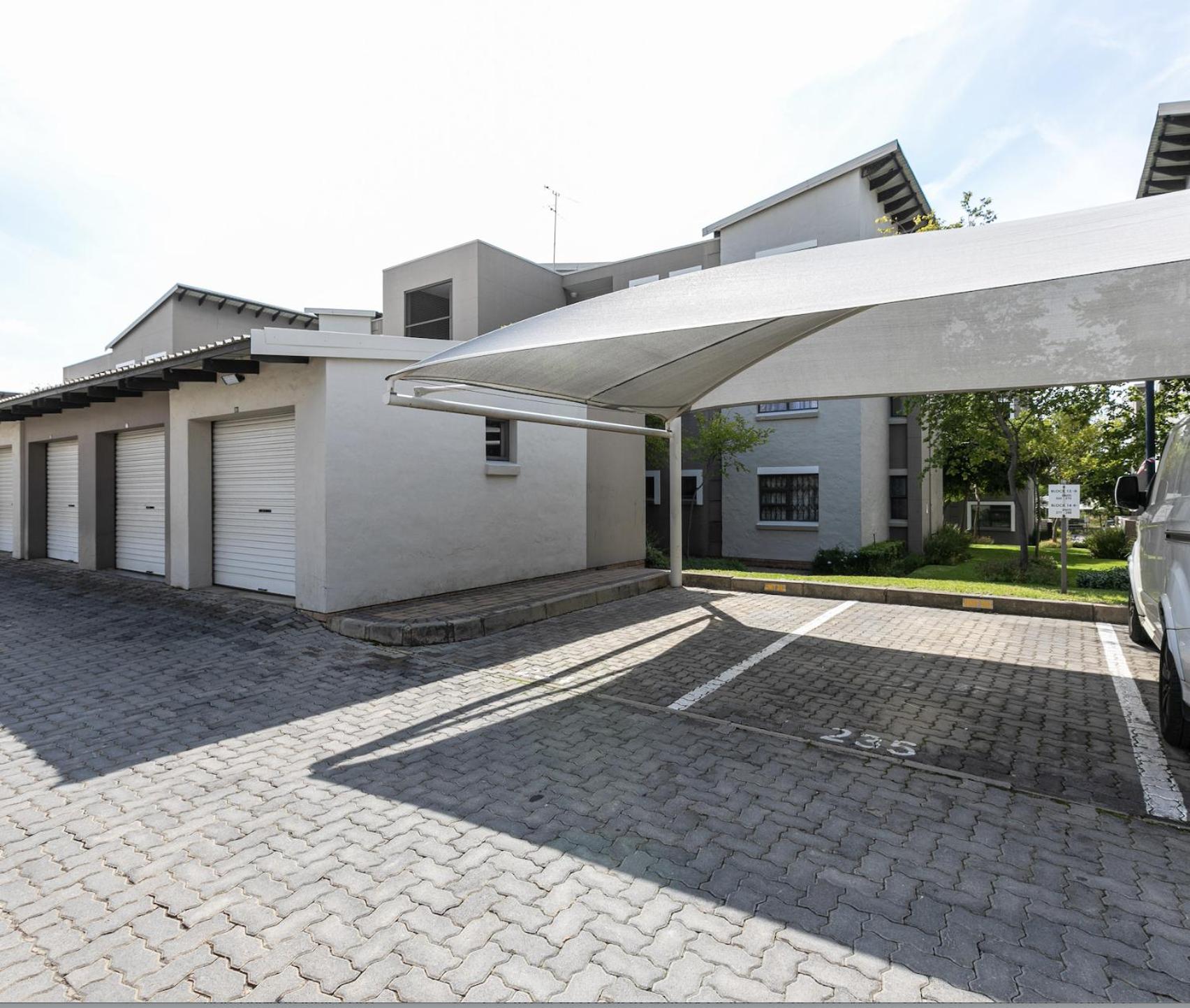 Luxe Studio In Fourways