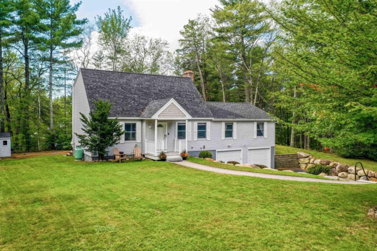 Spacious North Conway Home AC Hot tub and Games view 4