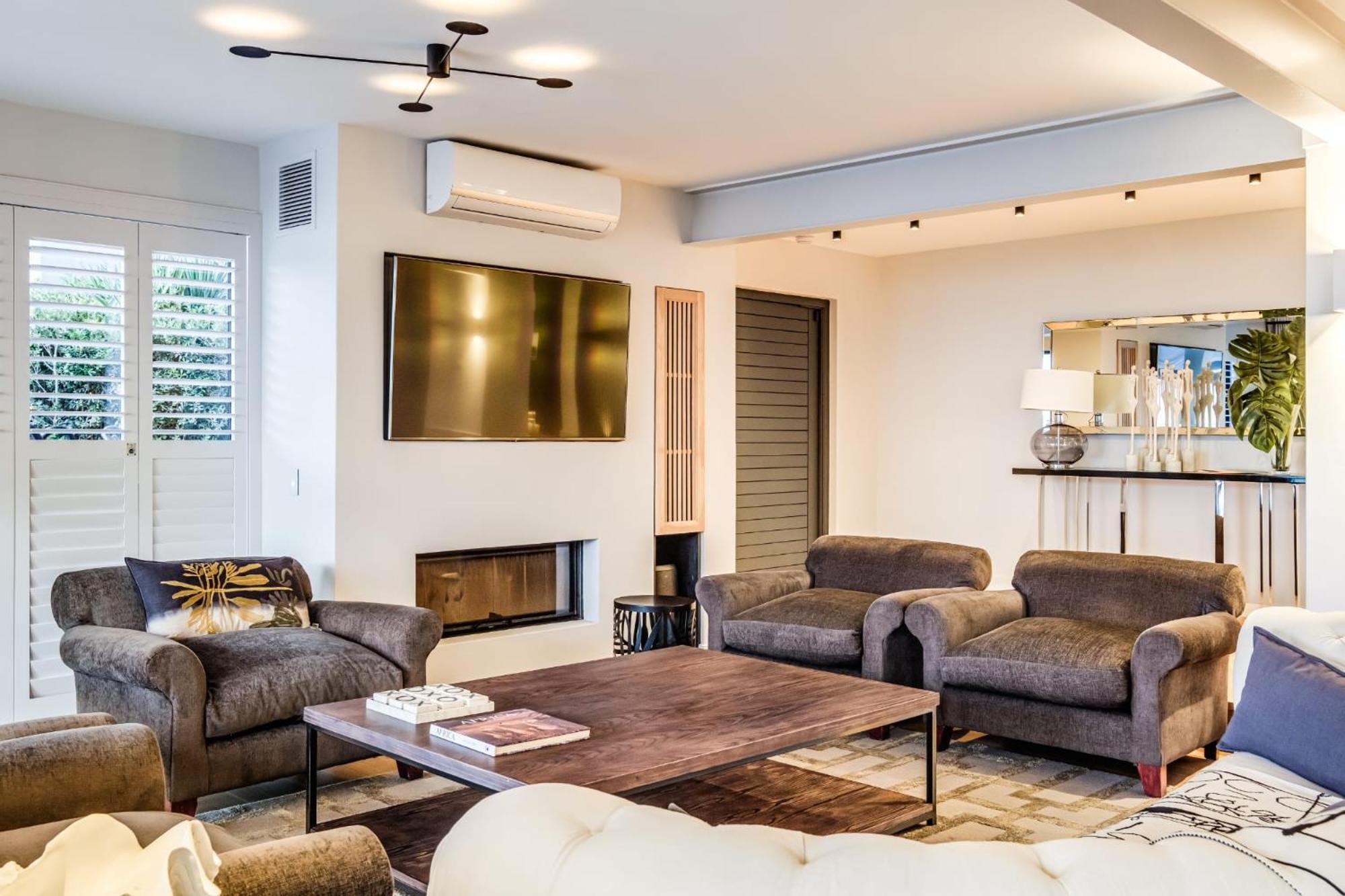 Wescamp Villa