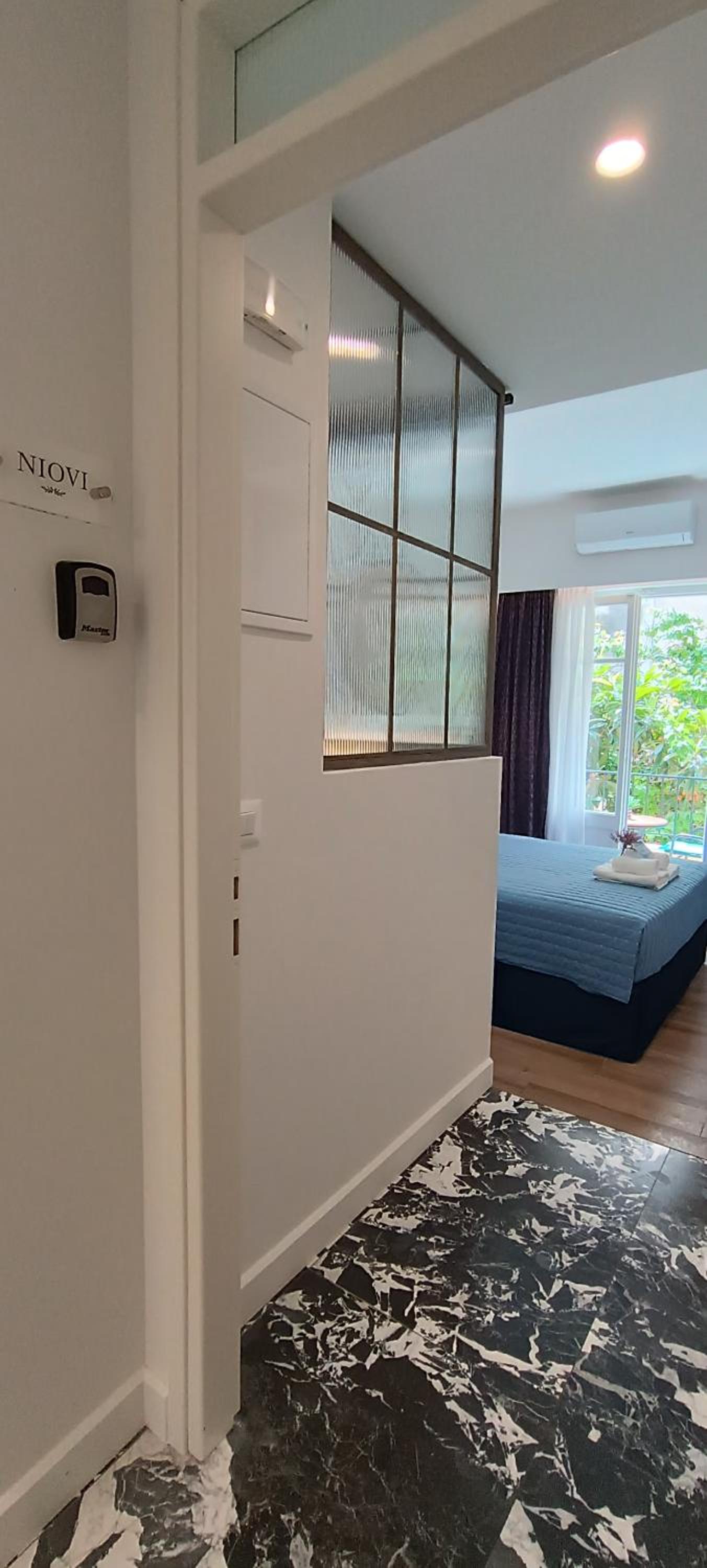 MUSES LUXURY SUITES