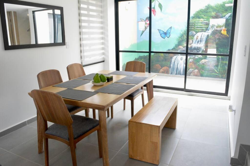 Casa Campestre con Piscina Cerca al Parque del Café