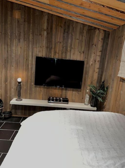 Sunshine luxury cabin
