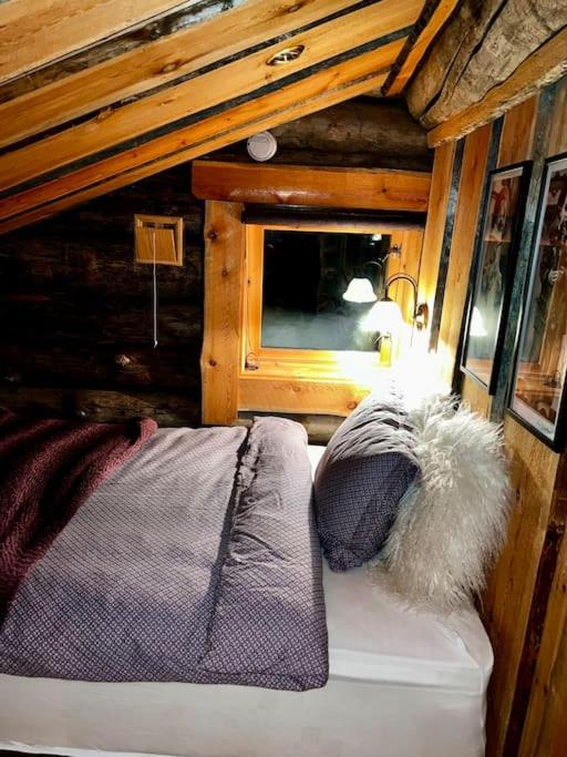 Sunshine luxury cabin