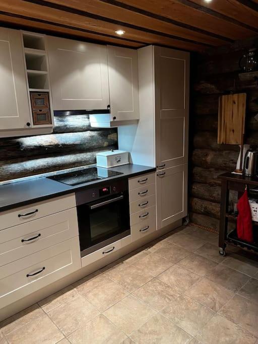Sunshine luxury cabin