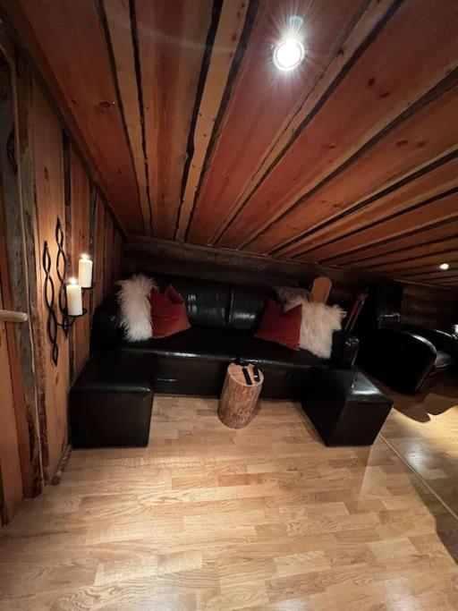 Sunshine luxury cabin