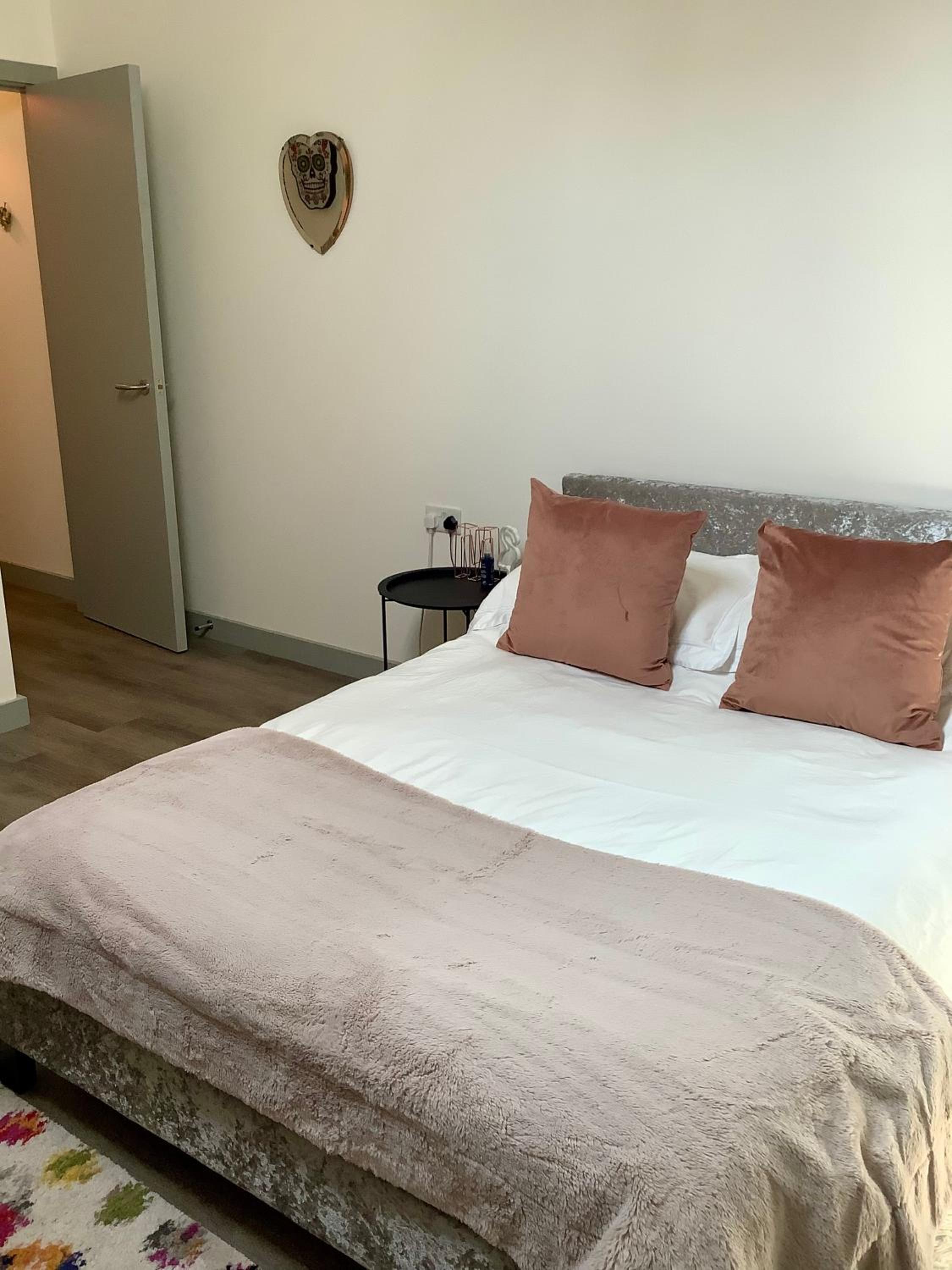 The Roscoe Boutique Apartment