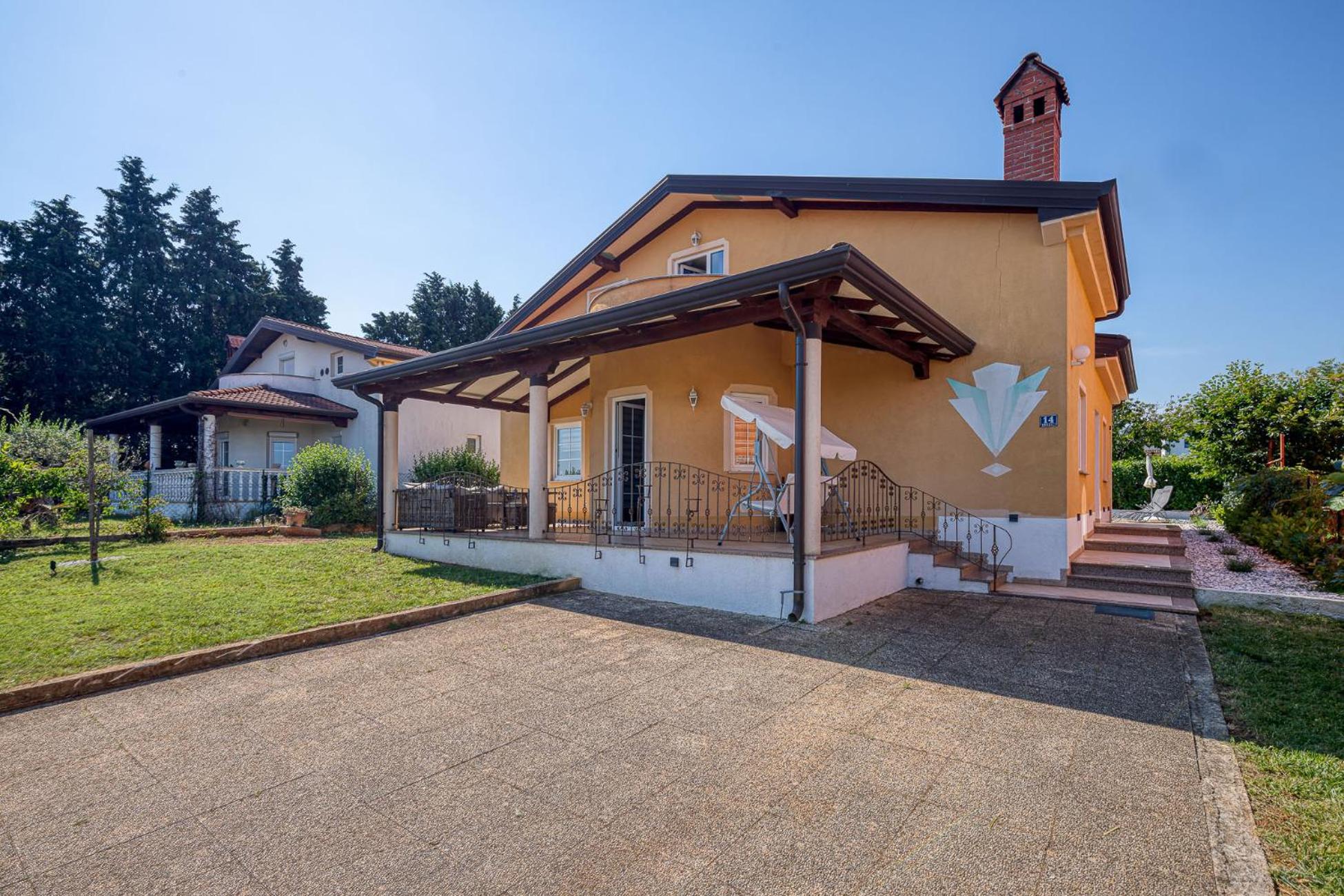 Villa Palma with Grill & Pool view 3