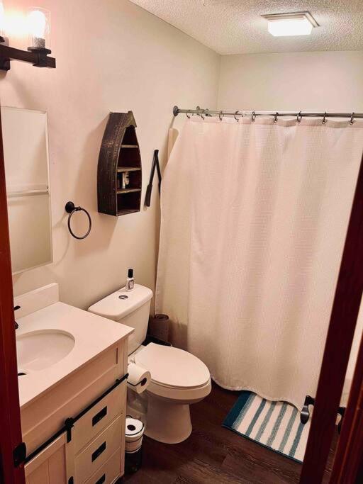 HappyDaze Condo: Lake/Ridge Views; Hot Tub; Pool view 5