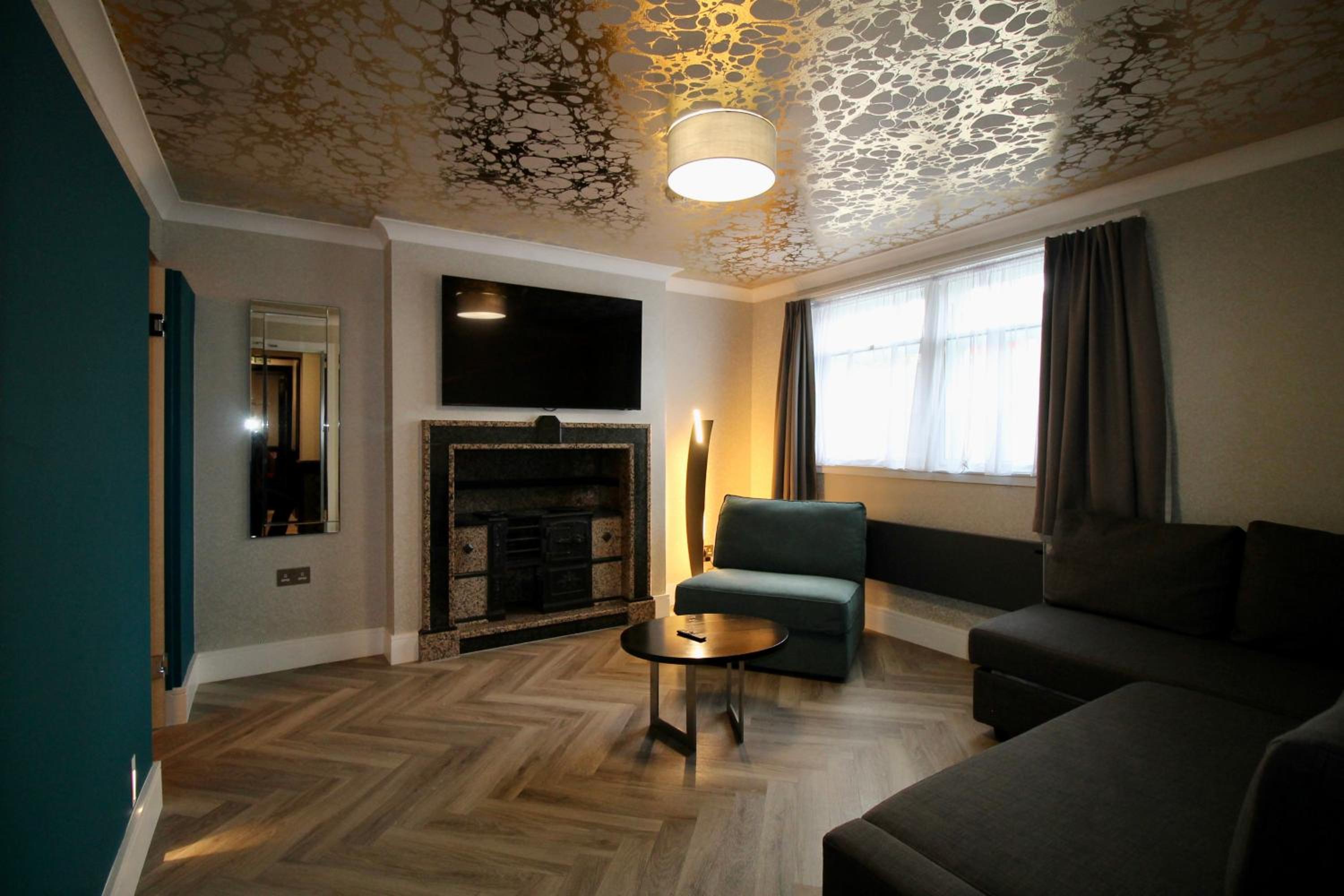 The California - London Kings Cross 2