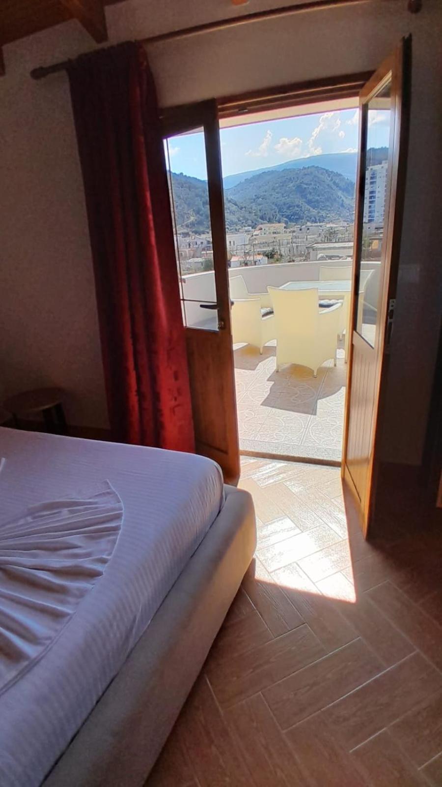 Villa Ida Apartments